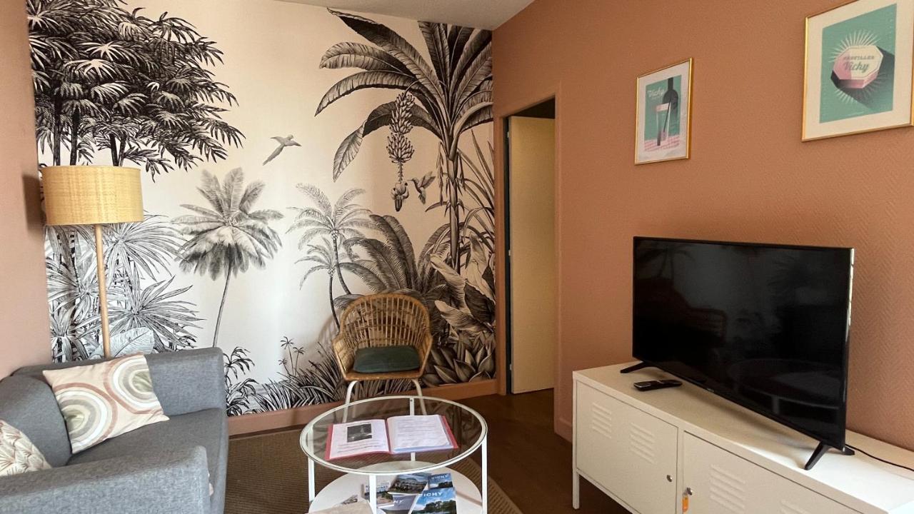 Le Vichy Centre, Spacieux Et Cosy T2 Avec Vue, Au Calme Eksteriør bilde